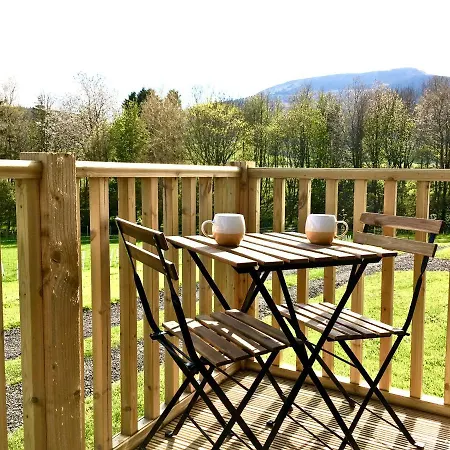 Clay Bank Huts, Roseberry Shepherds Hut *