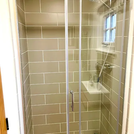 营地 Clay Bank Huts, Roseberry Shepherds Hut